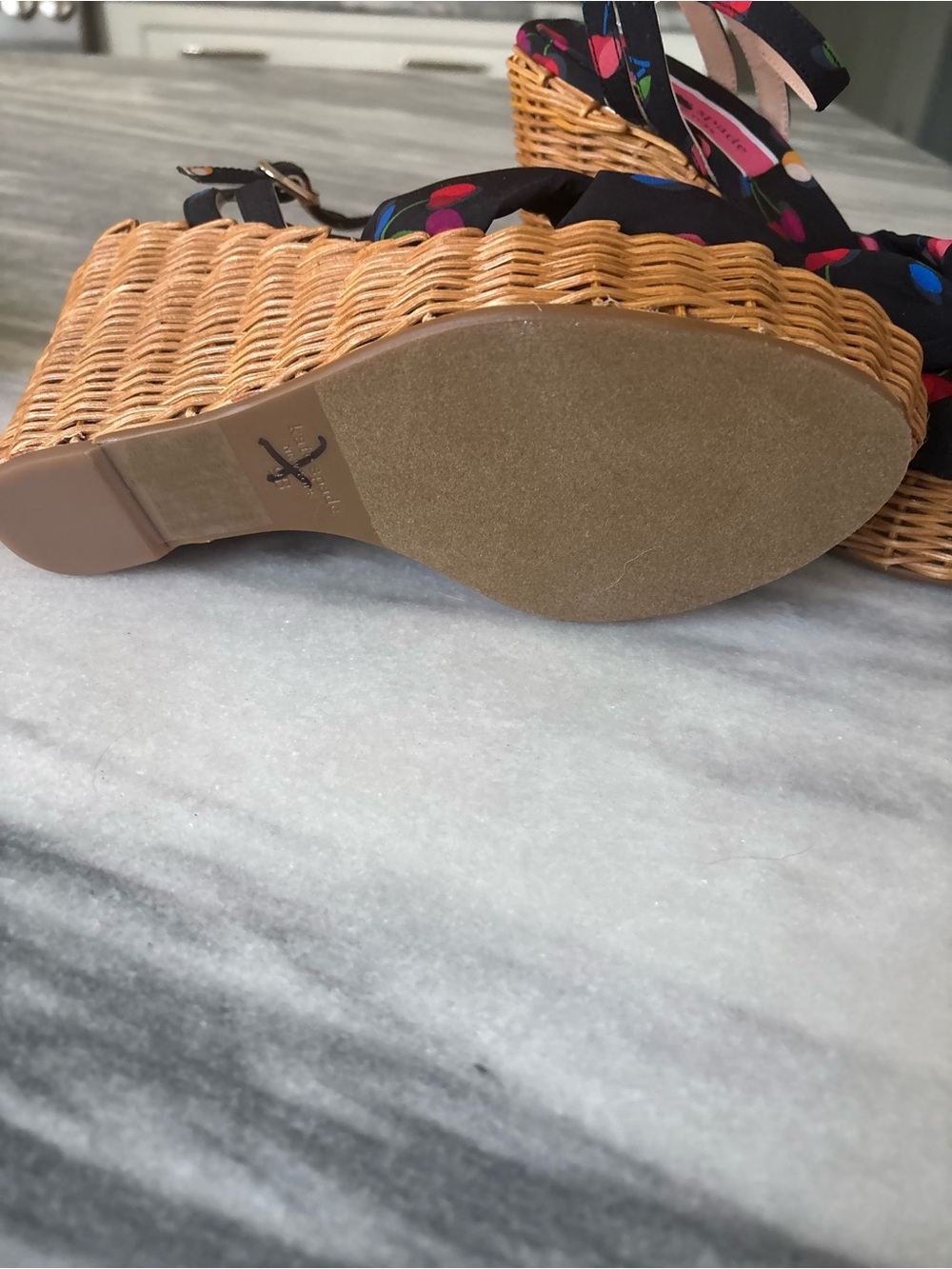 kate spade Black Cherry-Print Wedge Sandals size 9 brand new ! - Picture 6 of 14